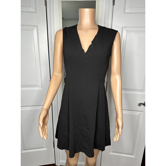 Rent The Runway  Pleated Cap Sleeve Black Crepe V-Neck Fit Flare Career Dress 2 - Picture 3 of 9